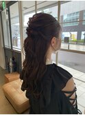 ハーフアップ
