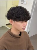爽やかビジネス無造作波巻きスパイラルパーマツーブロック