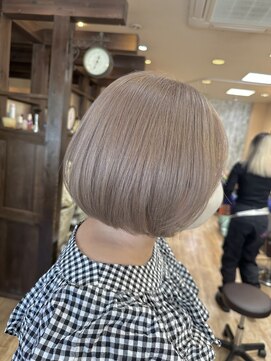 モアムー(Moremuu) 【Makoto】ミルクティー ボブ