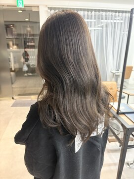 シエル バイ ケンジ 登戸 生田(CIEL by KENJE) ブリーチなしグレージュ/透明感カラー/ウェーブ巻き/アッシュ