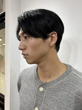 センターパート/フェザーカット/メンズカット/刈り上げなし