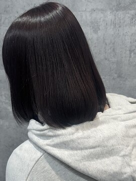 ルイス(L'wis) ショコラピンク学割U24ケアブリーチなし渋谷10代20代暗髪ボブ