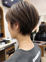 ピークアブー アヴェダ ギンザシックス(PEEK-A-BOO AVEDA GINZASIX)&nbsp;丸みショート×大人ショートヘア