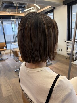 アーチ バイ ループ(arch by LOOP) 切りっぱなしボブ1005