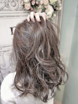 ミエルヘアーブラン(miel hair blanc) 外国人風3Dカラー【miel hair blanc】