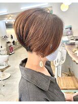 ロミー 本厚木(ROMMY.)&nbsp;ザ・前下がりショート/大人ショート/刈り上げ　ロミー本厚木