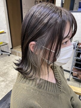 ヘアサロン ドットプラス 町田店(dot. plus) インナーカラー ×シルバー