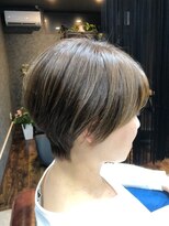 フーガ(Fugue)&nbsp;ツヤ感ある大人ショート☆