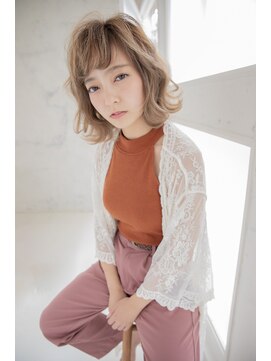 アルボグランデ(arbol grande) ハイライトブロンドスタイル