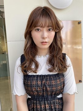 ジェムバイアルテフィーチェ(gem by artefice) 大人ラフウェーブ【インナーカラー】