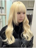 抜きっぱなしブロンドエクステ