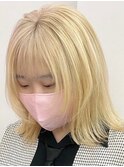 ブロンドウルフ[新宿駅/切りっぱなしボブ/エアリーロング]