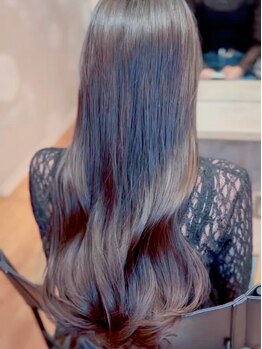 ロイジー(roijir)の写真/【OPEN6周年】トレンドカラーのご提案からエイジングケアまで全てお任せ！お得なクーポンも多数ご用意☆