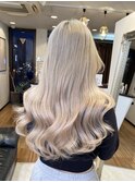 《韓国ヘア》エクステ有りのホワイトブロンド（天水悠斗）