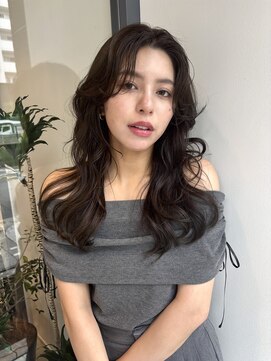 ケーツー あべのキューズモ－ル店(K-two) 柔らかオリーブカラー