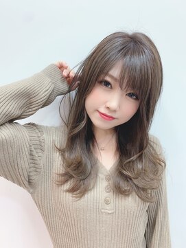 ジエクト アイロ(The Ect ilo) 似合わせカット◇くすみベージュ