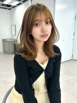 ユーフォリア 新宿通り(Euphoria)&nbsp;シアーカラー セミディ 似合わせカット くびレイヤー カール