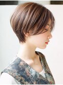 大人ショートボブ ひし形 アッシュブラウン 透明感カラー 立体感