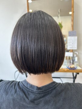 リルヘアー(Lil.hair) 切りっぱなしボブ