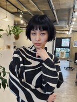 ヒュージ 表参道(huge)&nbsp;レイヤーボブ/ミニボブ/ニュアンスパーマ/顔周りカット/20代30代
