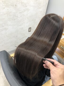 ソア フレア(soa FLEAR) 【SOA flear 井尻Tsuyoshi】6Lvダークベージュ