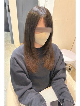 シプ 丸亀(sip) 顔周りカット レイヤーカット 顔周りレイヤー