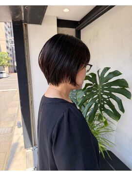 ディレクト(Direct) ショートボブダークブルー鹿児島/天文館5.31