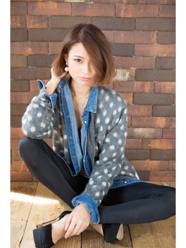 ビューティーデザイン ルクソー(LUXUEUX) 大人可愛いフェミニンボブグラデーションカラー