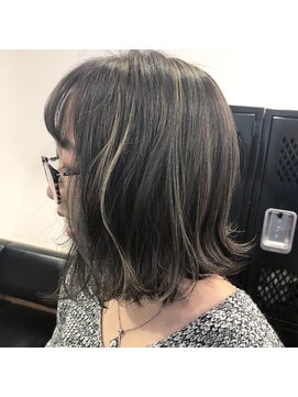 ティー リュクスボーテ(T LUXE BEAUTE) こなれゆるふわボブ/パリジャンアッシュ