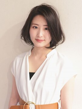 ニーフ 恵比寿(neaf) イメチェン　ホワイトブロンド　外ハネボブ 美髪　ワイドバング