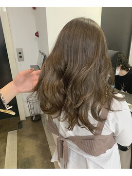 ジゼル(GiseL) ナチュラルハイライトカラー