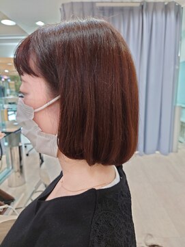 クオーター(QUARTER) ミディアムボブ