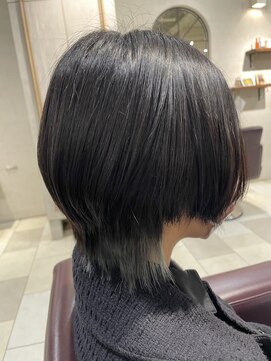 ヘアメイク カン プラスエフ(HAIR MAKE KANN+f) ショートウルフ／インナーカラー