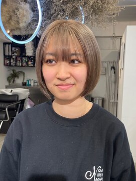 アンダーカレント(undercurrent) ハイトーンボブ