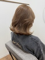 カスミ(kasumi)&nbsp;外ハネロブ×透明感ベージュ