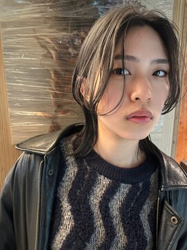 イトシテ ハンサムショート×ウルフ【担当　ジン　トモヒト】