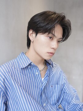 ニコ トウキョウ ヨコハマ(nico) 毛流れセンターパートニュアンスパーマカルマヘアメンズパーマ