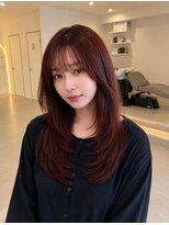 ファミーユプラス(famiiyu+) レイヤーカット ボルドーカラー