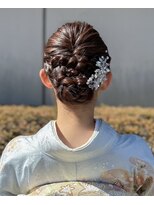 バサラ 福岡天神西通り店(VASARA) 福岡 天神 お呼ばれヘア 訪問着 レンタル 結婚式 卒業袴
