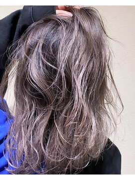 アテナ(ATENA) バレイヤージュ グレー 透明感