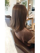 ウィービーパセリ atre川越店(WE BE PARSLEY) アッシュベージュ 【担当 木村沙織】