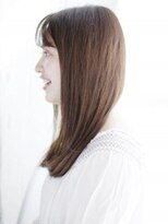ヘアメイク ナル(hair make nalu) シースルーバングのナチュラルストレートスタイル