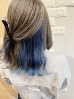 オーティティ(O-TETE)&nbsp;O-tete ブルー系インナーカラーブリーチ