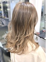 ステアケース 武蔵小杉店(stair:case)&nbsp;【助川】脱白髪染め/バレイヤージュ/20代30代40代髪型