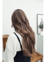 シカ(sica)&nbsp;グラデーションカラーでベージュカラーに