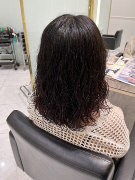 六本木美容室 白金店 20代30代ウェーブパーマスタイル