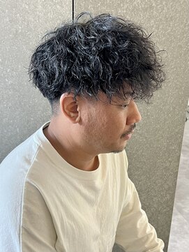 ニアウ 太田店(Niau) メンズ刈り上げマッシュツイストスパイラルパーマクリームパーマ