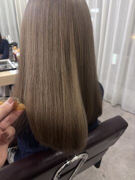 アクネ(ACNE) ACNE 寒色系ベージュ