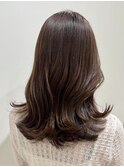 サラツヤロングベージュカラーブリーチしない透明感カラー