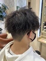 ビス リアン 川口店(Vis lien)&nbsp;センターパートソフトツイストパーマメッシュマッシュウルフ